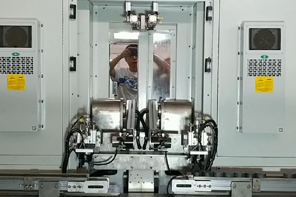 擺幅式自動上下料雙主軸數(shù)控車床